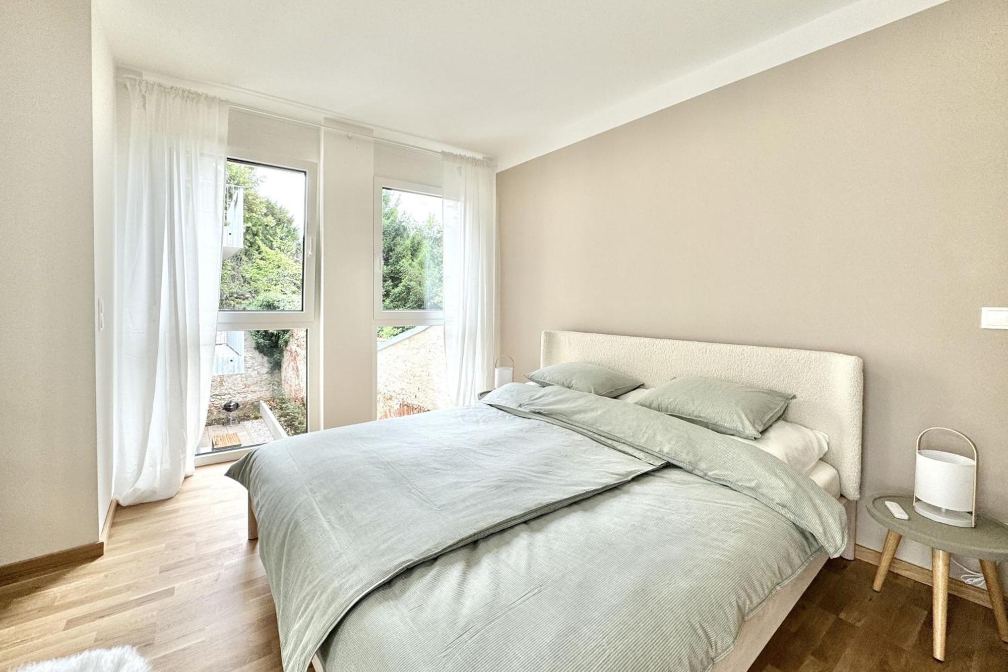Modernes Studio Beim Domplatz Vídeňské Nové Město Exteriér fotografie