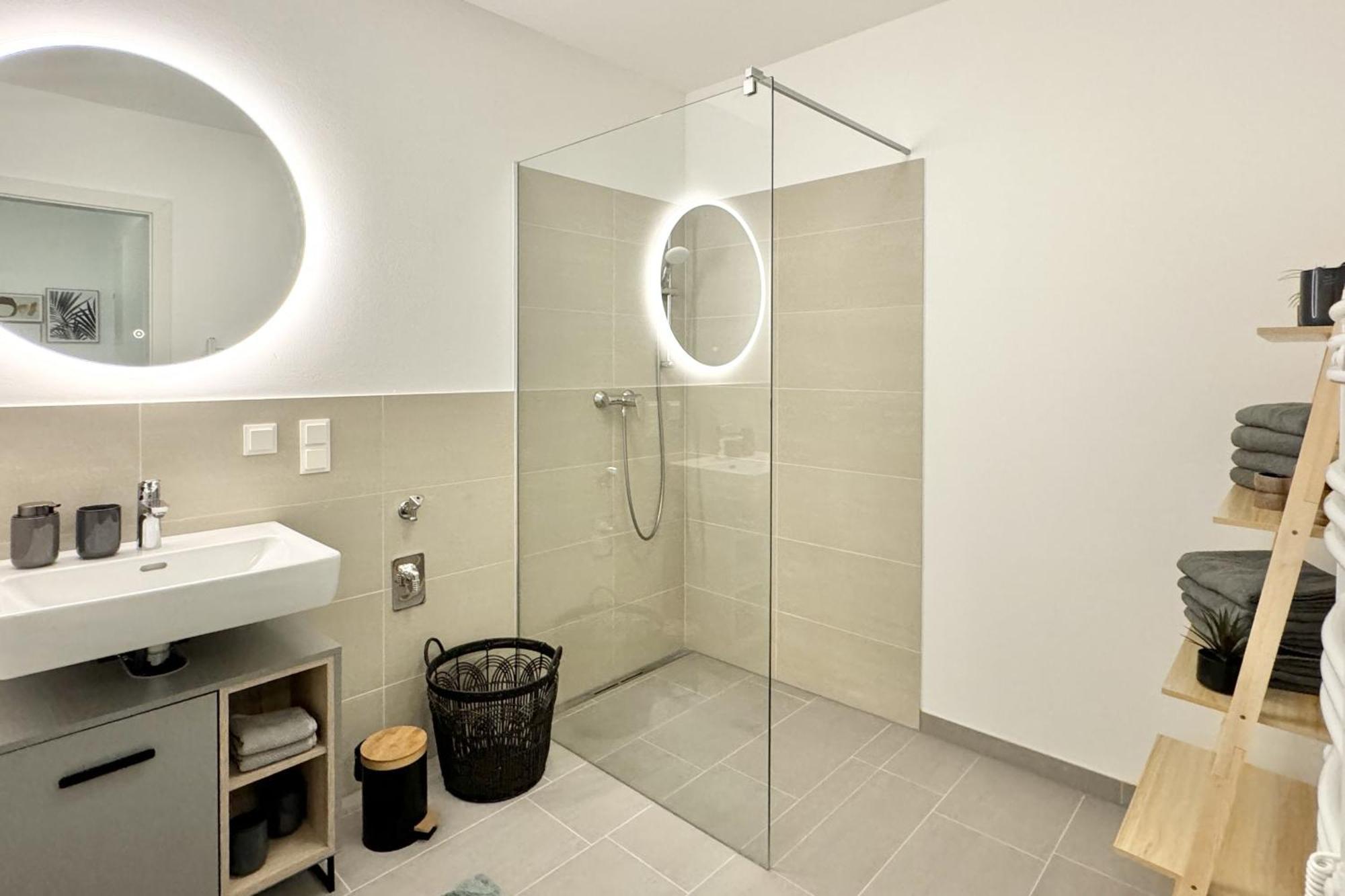 Modernes Studio Beim Domplatz Vídeňské Nové Město Exteriér fotografie